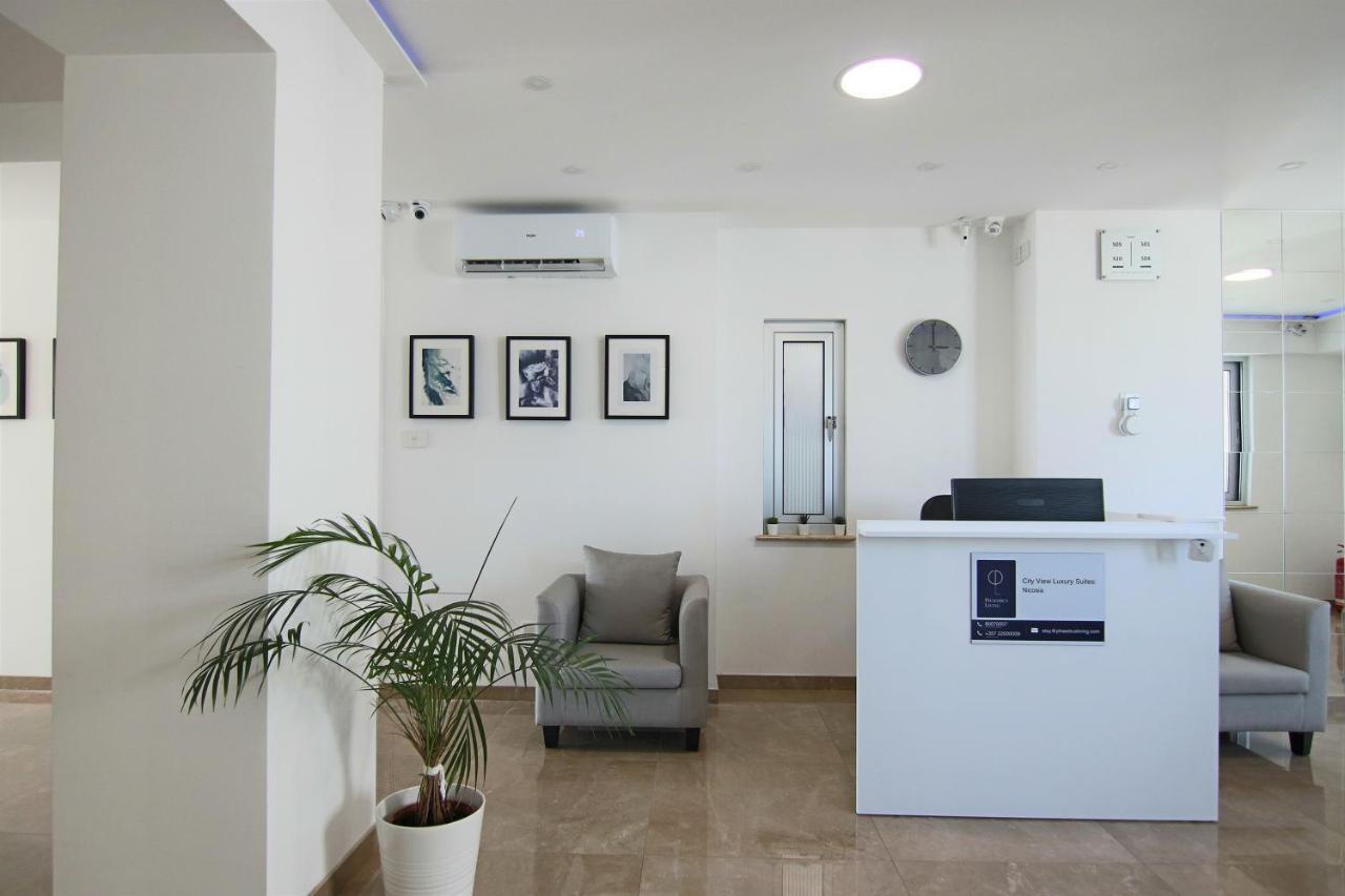 Phaedrus Living: Luxury Suite Nicosia 508 Bagian luar foto